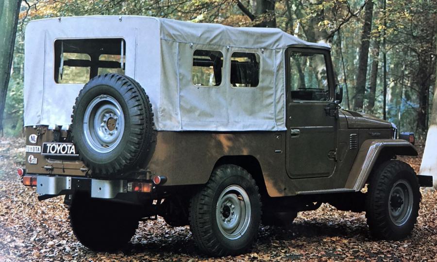  Toyota Land Cruiser Canvas Тop (BJ41L) 1979 года  (фото 5 из 8)